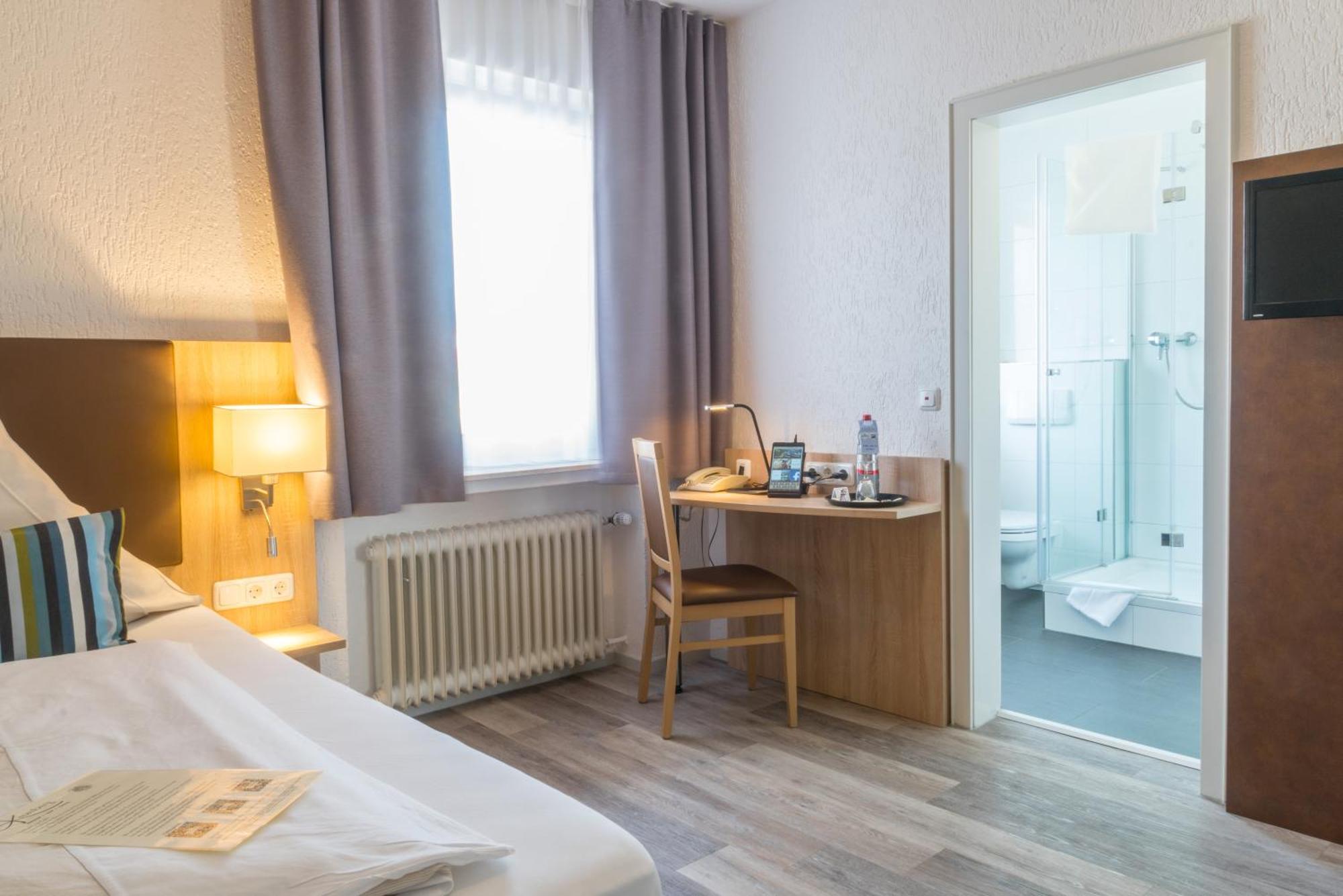 Hotel Restaurant Kromberg Remscheid Zewnętrze zdjęcie
